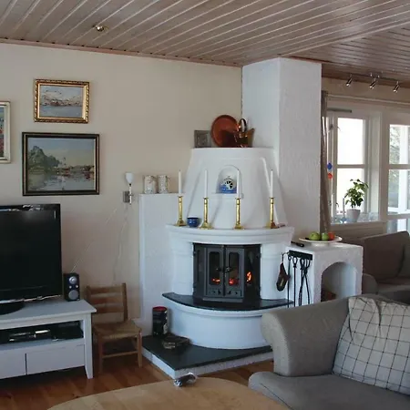 4 Bedroom Lovely In * Svolvaer