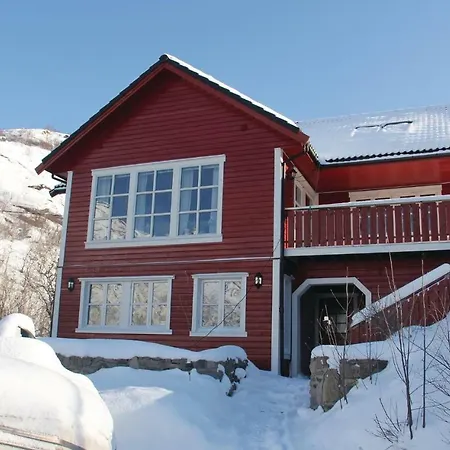 4 Bedroom Lovely In *